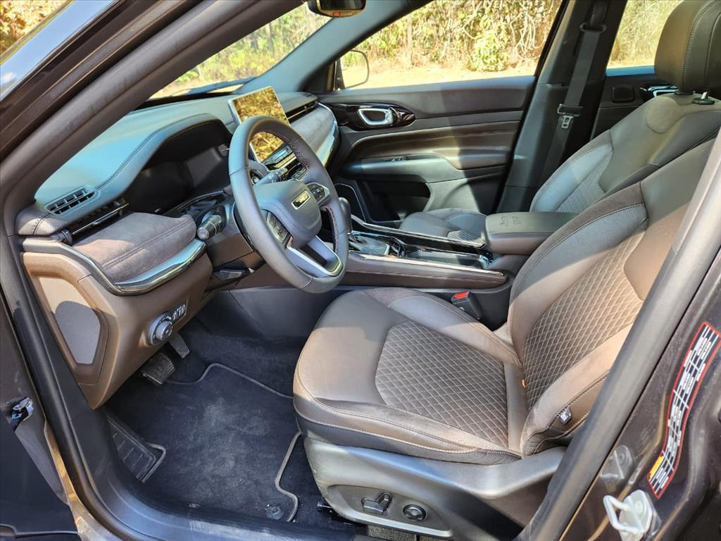 COMMANDER 1.3 T270 TURBO FLEX OVERLAND AT68