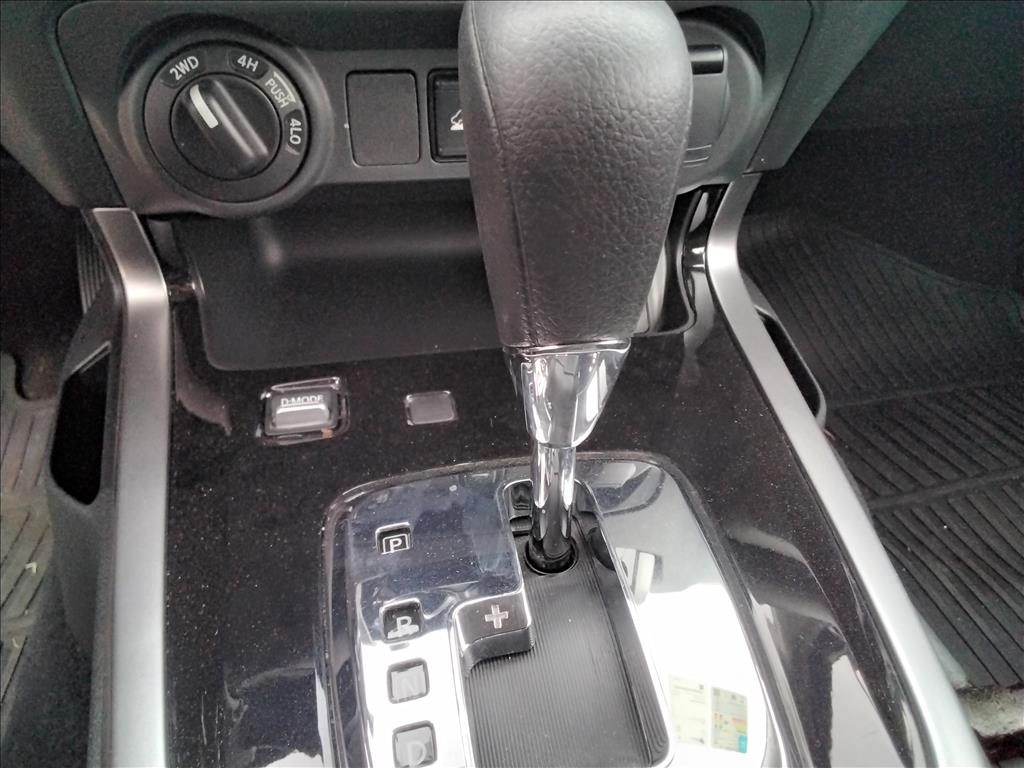 FRONTIER 2.3 16V TURBO DIESEL ATTACK CD 4X4 AUTOMÁTICO