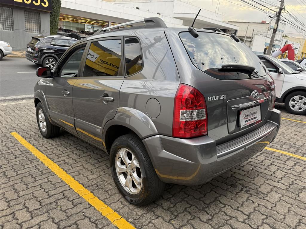 Hyundai Tucson - 2.0 MPFI GLS 16V 143CV 2WD FLEX 4P AUTOMÁTICO