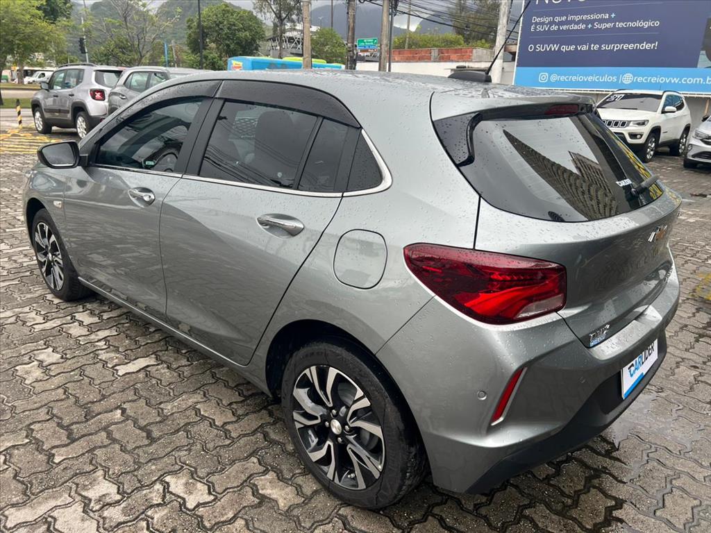 ONIX 1.0 TURBO FLEX PREMIER AUTOMÁTICO4