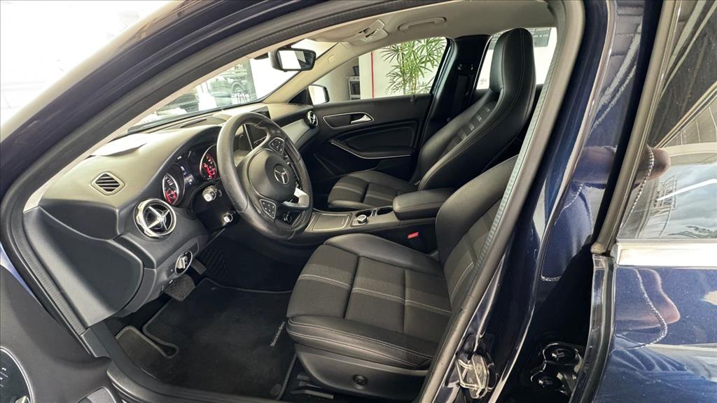 GLA 200 1.6 CGI FLEX ADVANCE 7G-DCT7