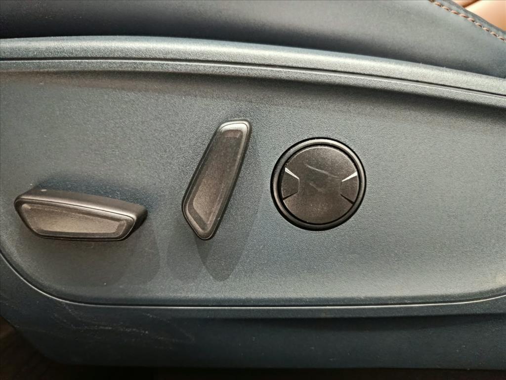MAVERICK 2.5 HYBRID LARIAT e-CVT10