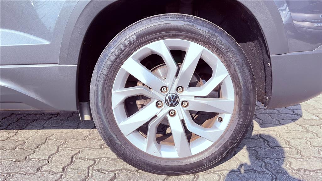 TAOS 1.4 250 TSI TOTAL FLEX COMFORTLINE AUTOMÁTICO15