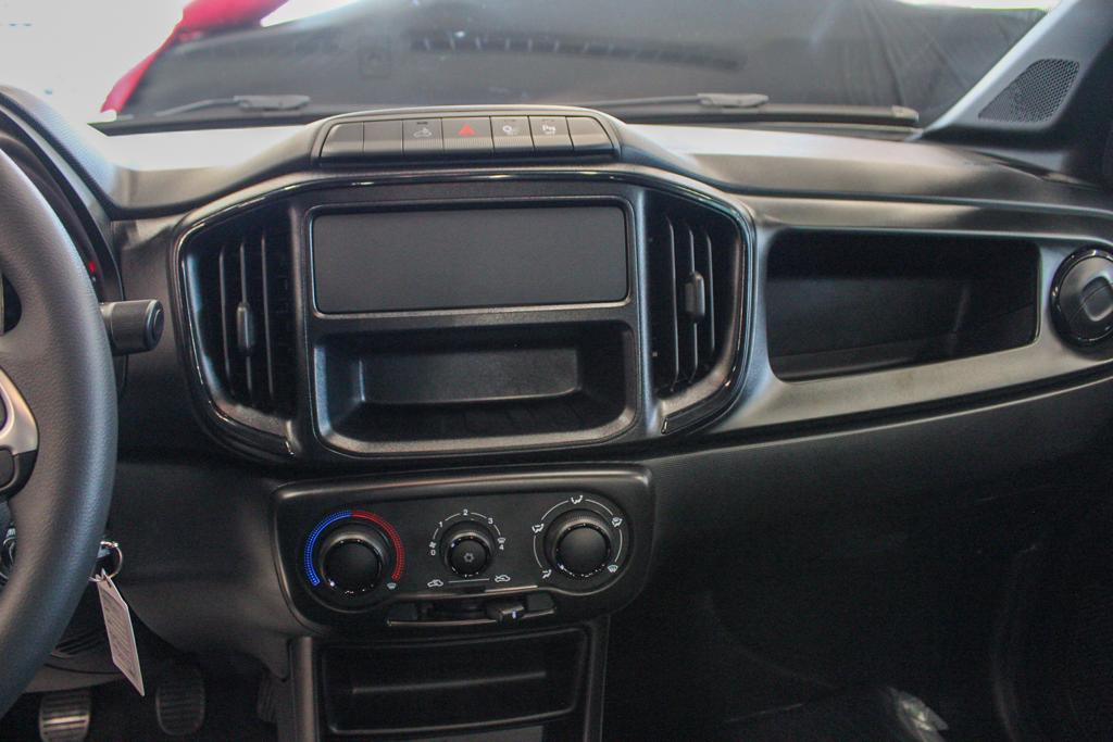 STRADA 1.3 FIREFLY FLEX FREEDOM CS MANUAL8