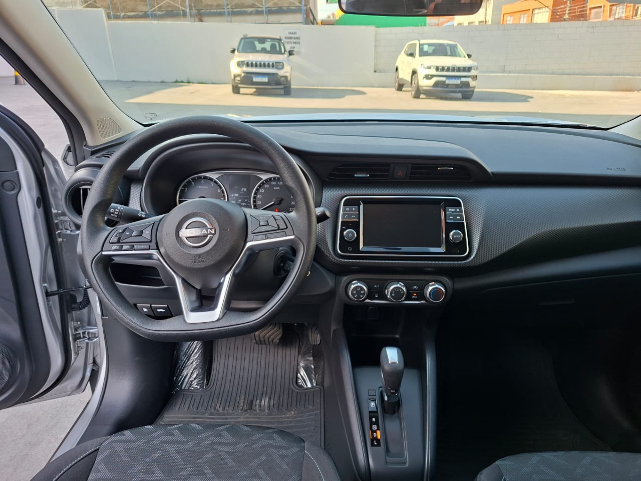 KICKS PLAY 1.6 16V FLEXSTART SENSE XTRONIC11