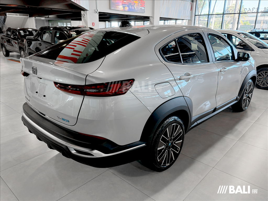 FASTBACK 1.0 TURBO 200 HYBRID AUDACE CVT3