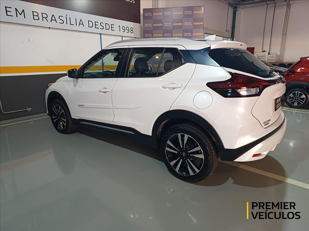 KICKS PLAY 1.6 16V FLEXSTART ADVANCE PLUS XTRONIC10