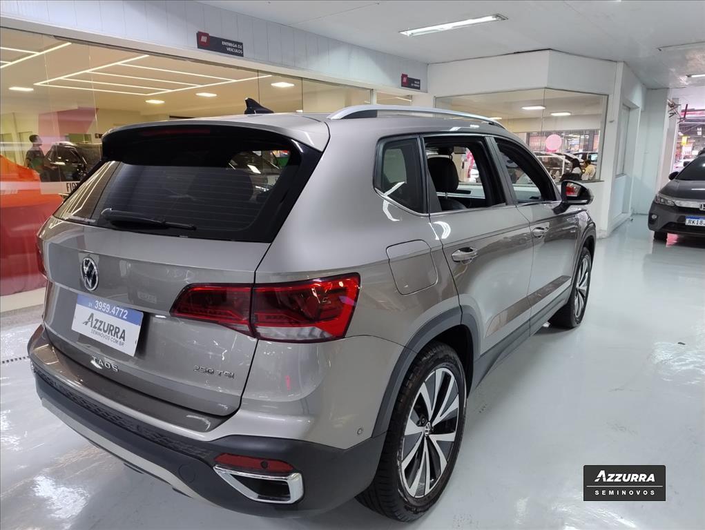 TAOS 1.4 250 TSI TOTAL FLEX COMFORTLINE AUTOMÁTICO7