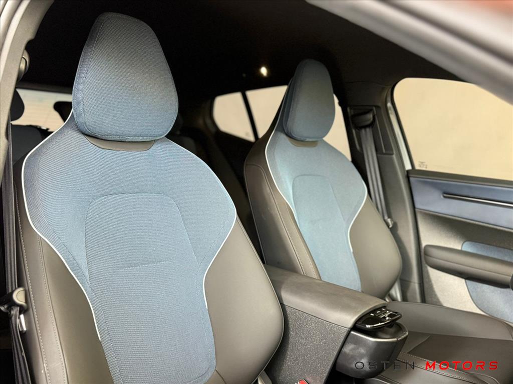 Volvo-EX30-69 KW ELÉTRICO CORE