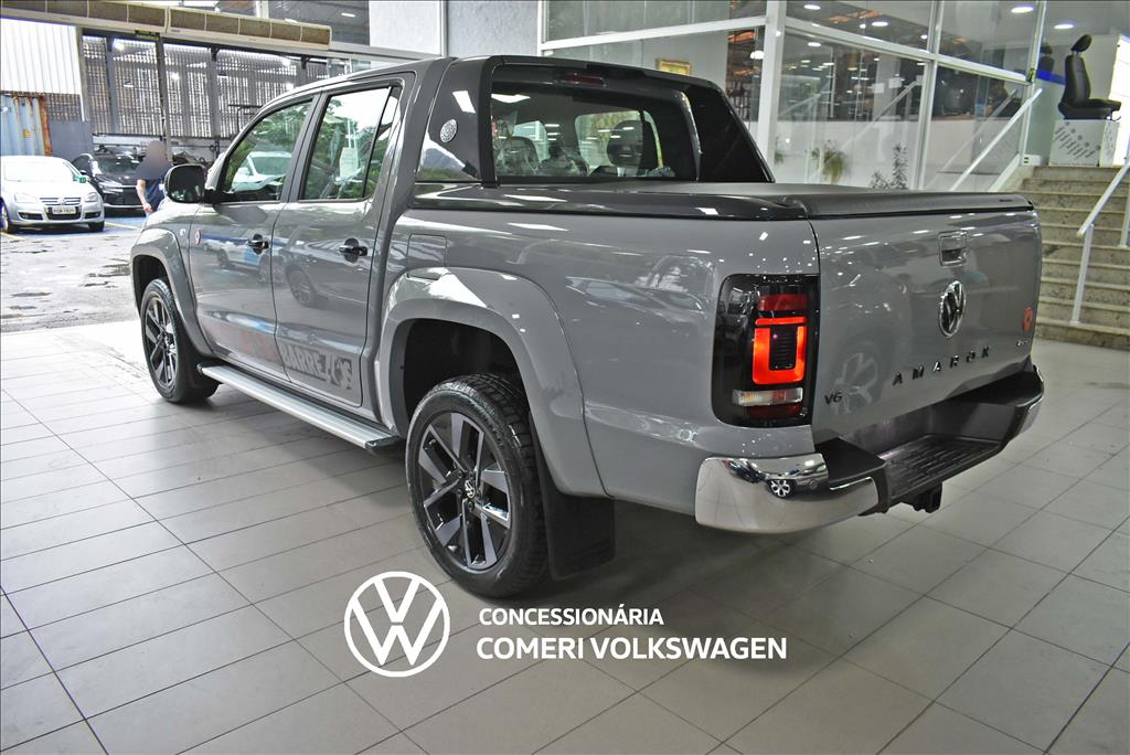AMAROK 3.0 V6 TDI DIESEL BARRETOS 70 ANOS CD 4MOTION AUTOMÁTICO1