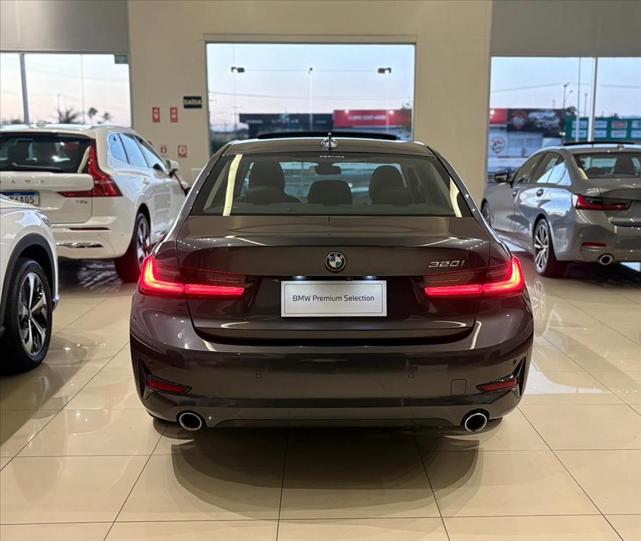 320i 2.0 16V TURBO GASOLINA SPORT GP AUTOMÁTICO8