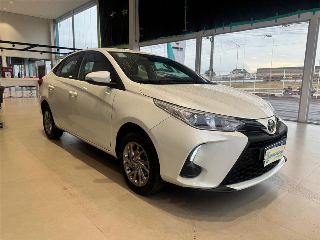 YARIS 1.5 16V FLEX SEDAN XS CONNECT MULTIDRIVE2