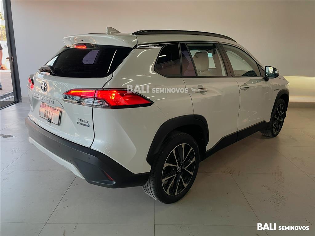 COROLLA CROSS 1.8 VVT-I HYBRID FLEX XRV CVT7