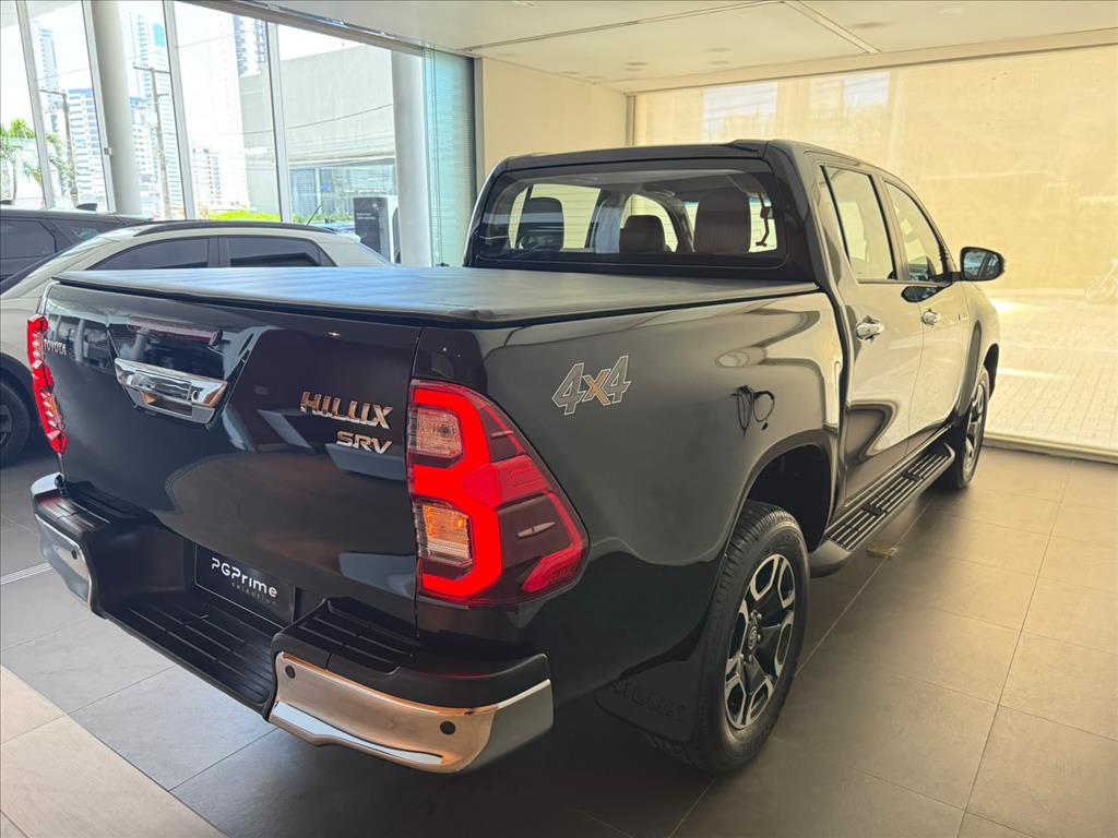 HILUX 2.8 D-4D TURBO DIESEL CD SRV 4X4 AUTOMÁTICO5