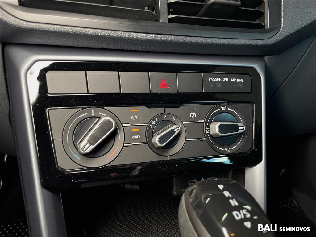 T-CROSS 1.0 200 TSI TOTAL FLEX AUTOMÁTICO10