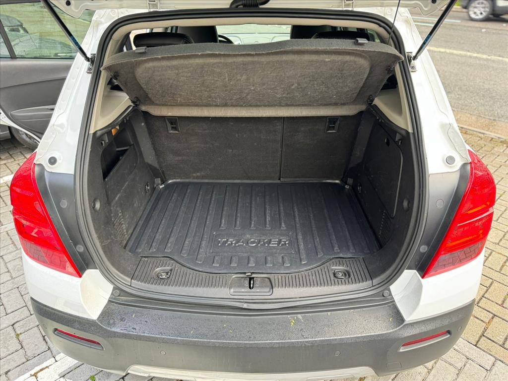 TRACKER 1.8 MPFI LTZ 4X2 16V FLEX 4P AUTOMÁTICO17