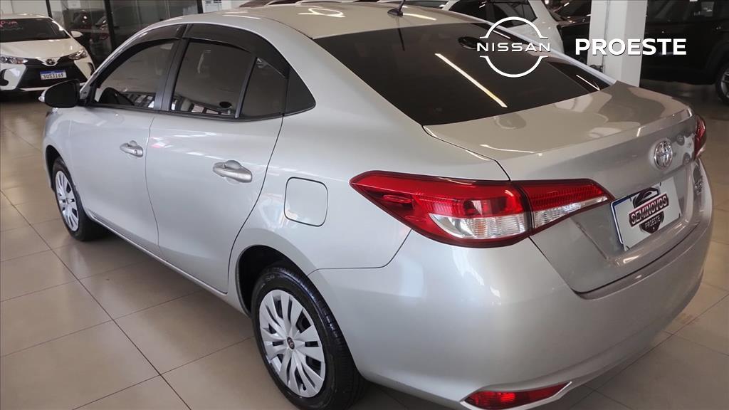YARIS 1.3 16V FLEX XL LIVE MULTIDRIVE5