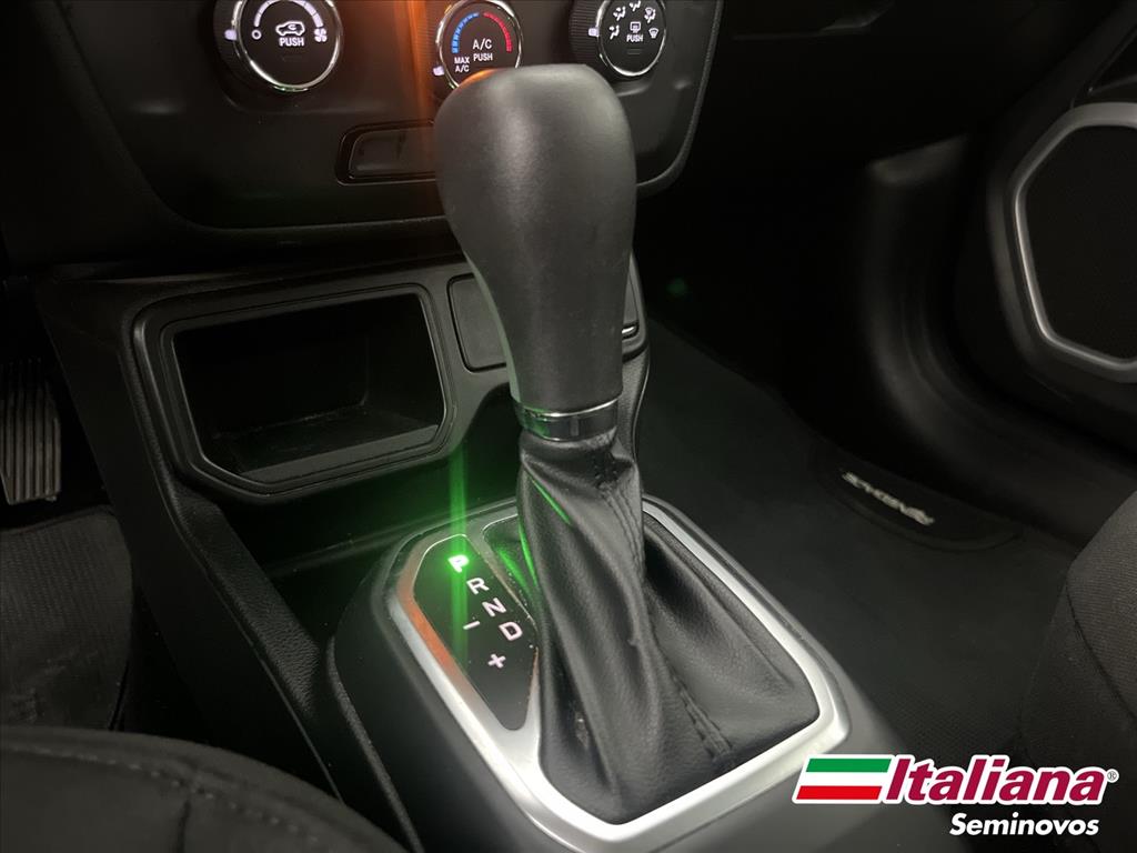 RENEGADE 1.8 16V FLEX 4P AUTOMÁTICO11