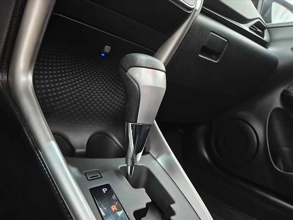 Toyota-YARIS-1.5 16V FLEX SEDAN XL MULTIDRIVE