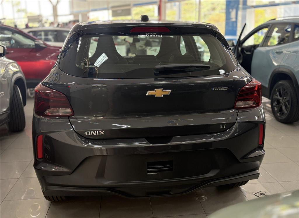 ONIX 1.0 TURBO FLEX LT AUTOMÁTICO4