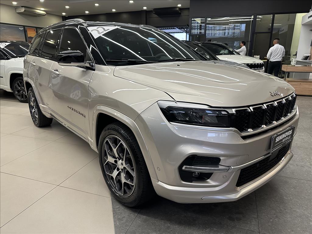 COMMANDER 1.3 T270 TURBO FLEX OVERLAND AT6 COMMANDER 1.3 T270 TURBO FLEX OVERLAND AT6