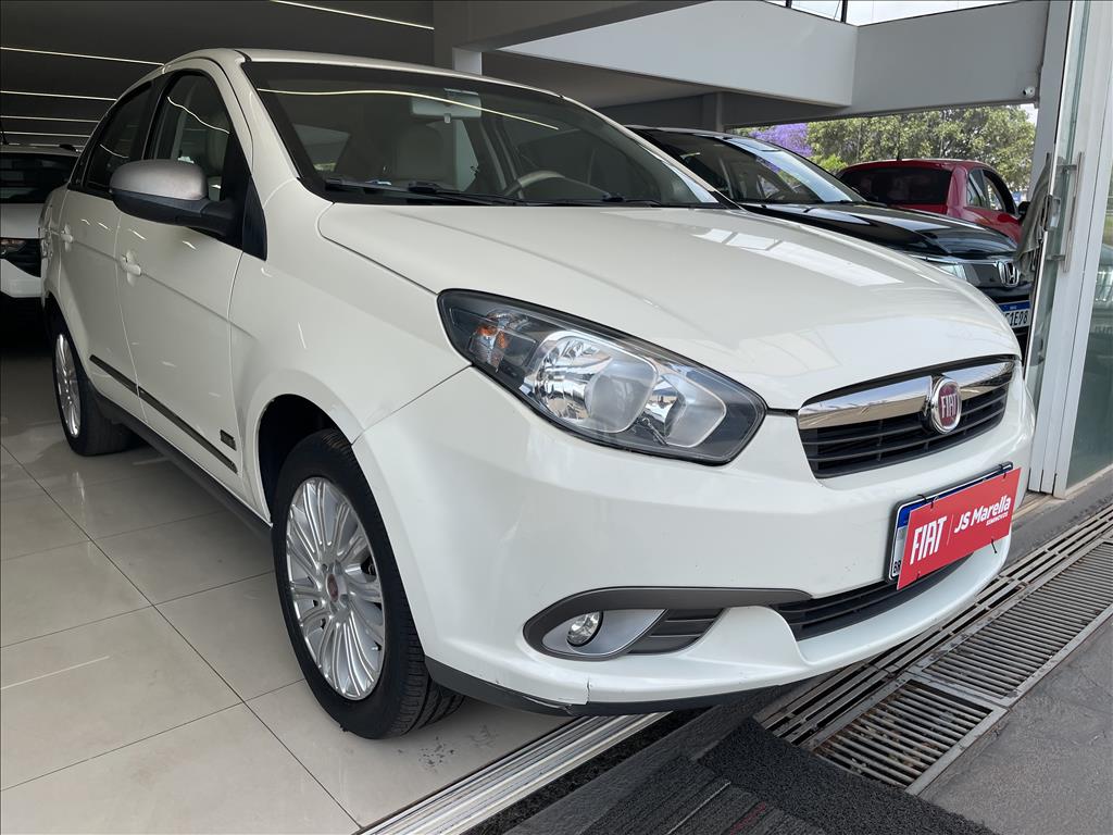 GRAND SIENA 1.6 MPI ESSENCE 16V FLEX 4P MANUAL GRAND SIENA 1.6 MPI ESSENCE 16V FLEX 4P MANUAL