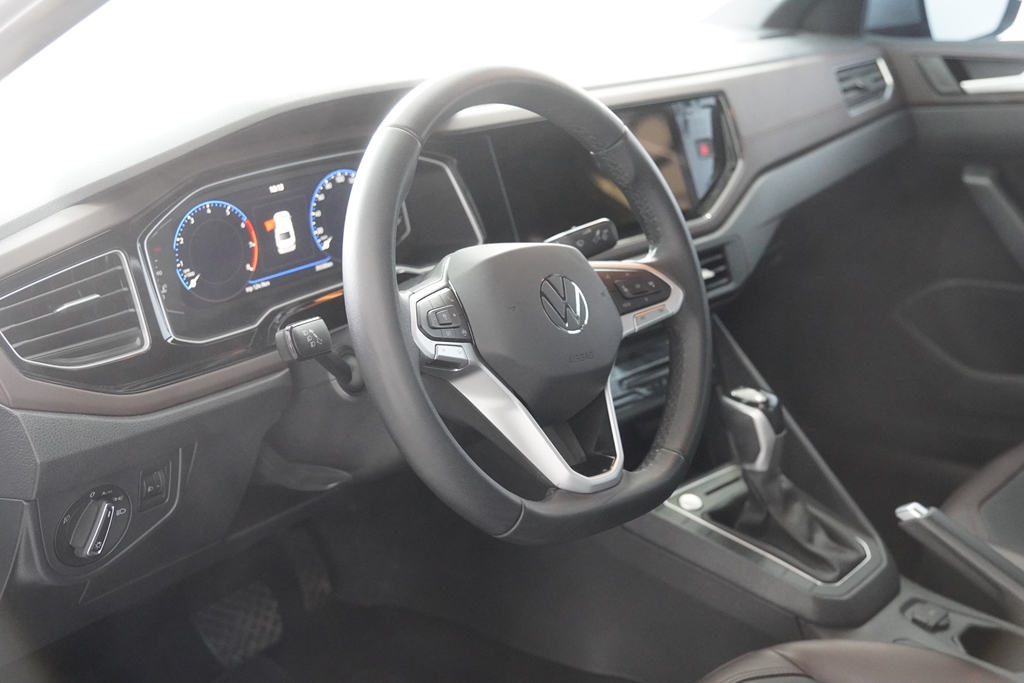 VIRTUS 1.0 200 TSI HIGHLINE AUTOMÁTICO9