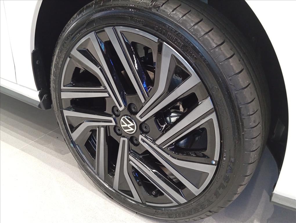 VIRTUS 1.4 250 TSI EXCLUSIVE AUTOMÁTICO3