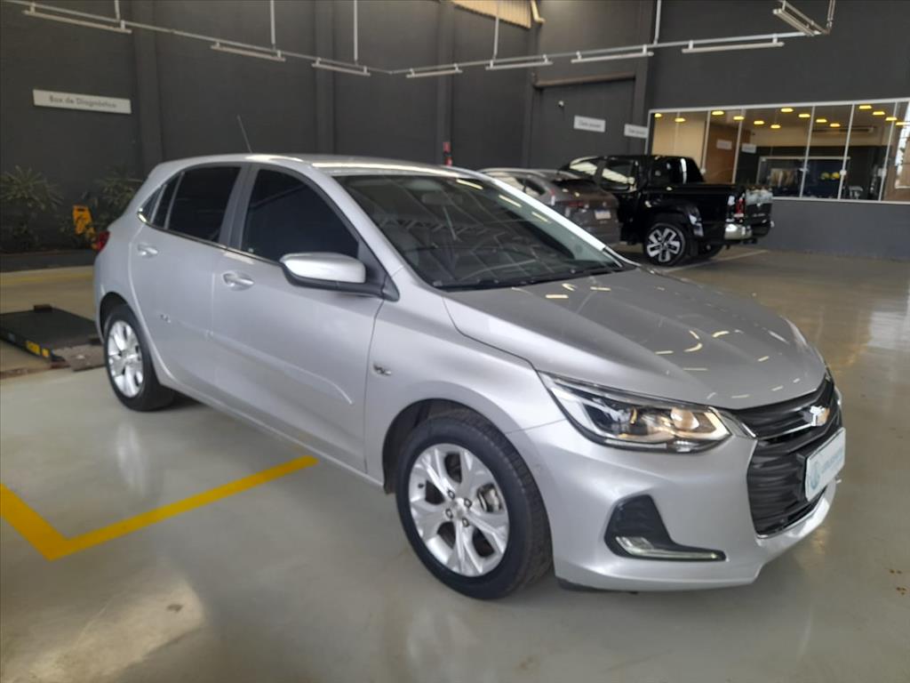 ONIX 1.0 TURBO FLEX PREMIER AUTOMÁTICO2