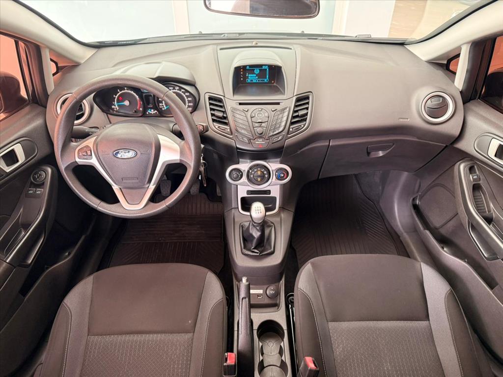 FIESTA 1.6 TI-VCT FLEX SE MANUAL4