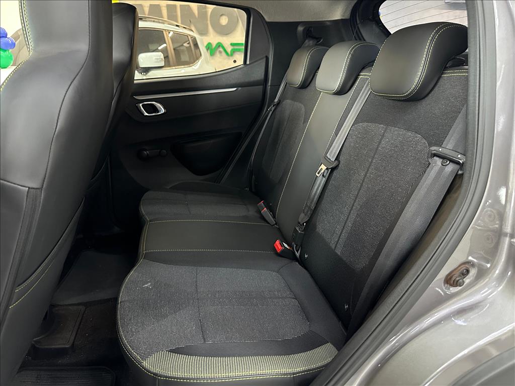 KWID 1.0 12V SCE FLEX OUTSIDER MANUAL8
