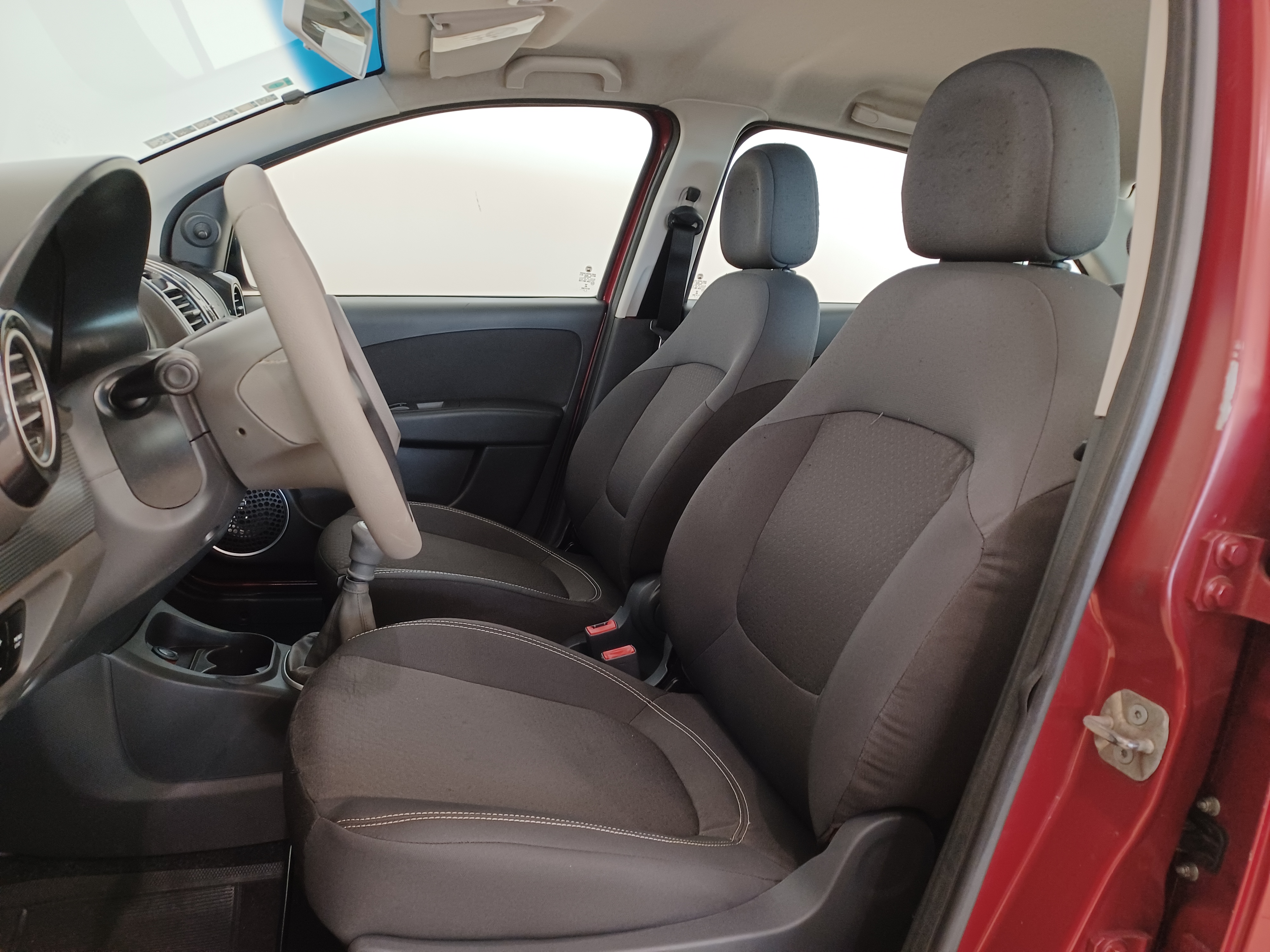 Fiat-GRAND SIENA-1.4 MPI ATTRACTIVE 8V FLEX 4P MANUAL