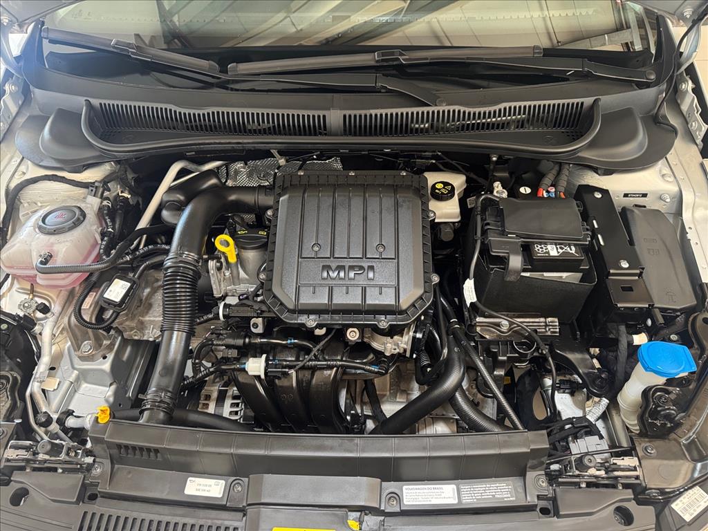 POLO 1.0 MPI TRACK MANUAL15