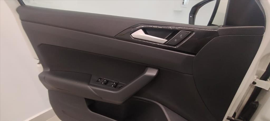 VIRTUS 1.0 200 TSI COMFORTLINE AUTOMÁTICO11