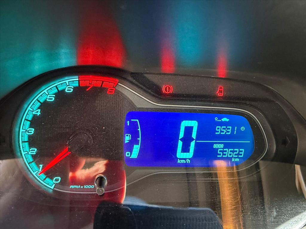 ONIX 1.4 MPFI LTZ 8V FLEX 4P MANUAL6