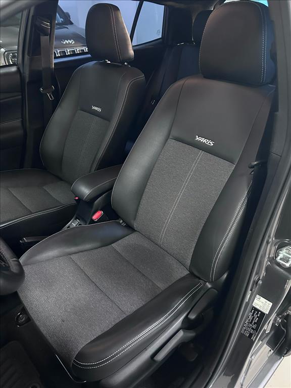 YARIS 1.5 16V FLEX XS MULTIDRIVE9
