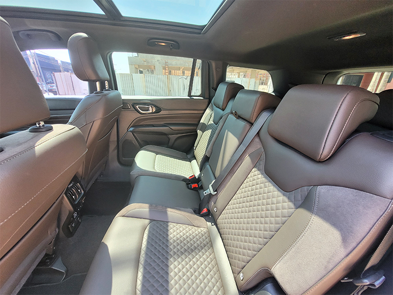COMMANDER 1.3 T270 TURBO FLEX OVERLAND AT6