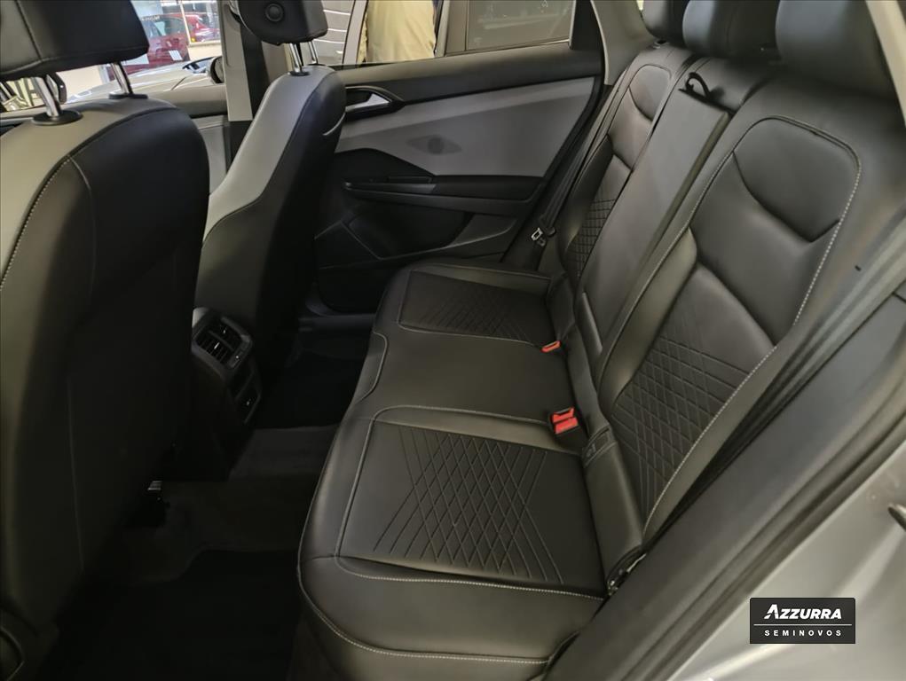 TAOS 1.4 250 TSI TOTAL FLEX COMFORTLINE AUTOMÁTICO11