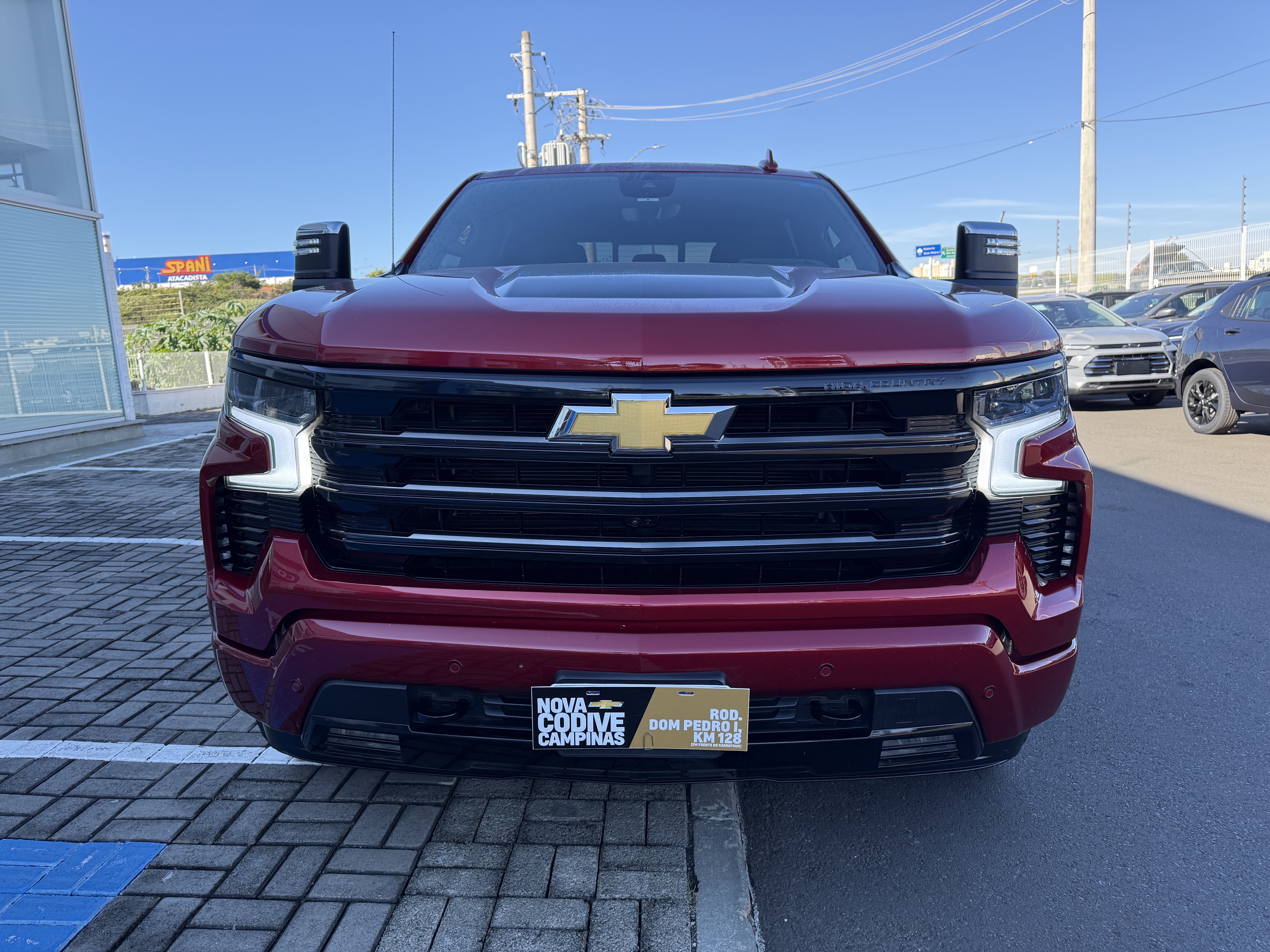 SILVERADO 5.3 V8 GASOLINA 1500 HIGH COUNTRY 4X4 AUTOMÁTICO4