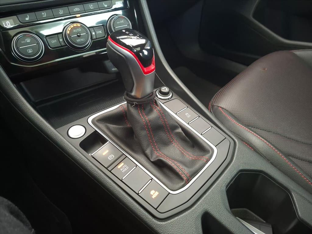 JETTA 2.0 350 TSI GASOLINA GLI DSG13