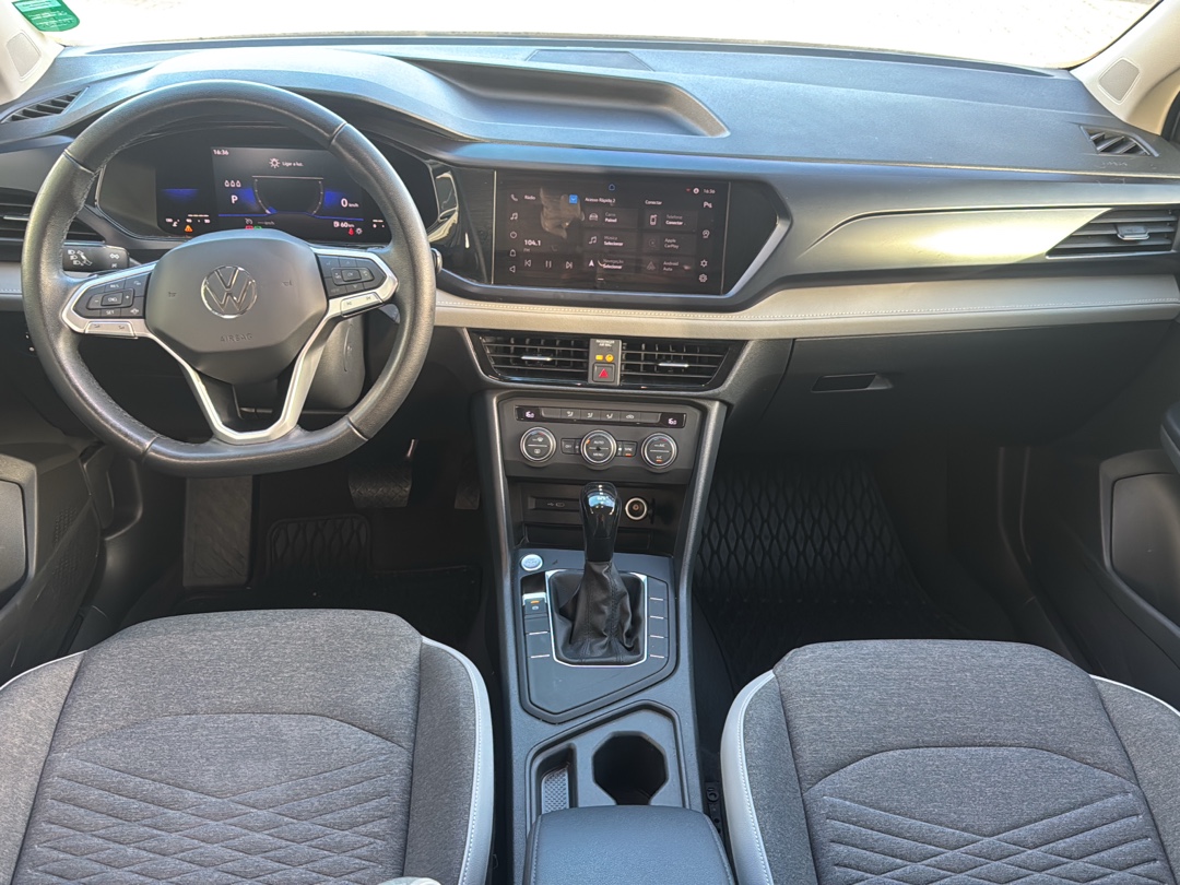 TAOS 1.4 250 TSI TOTAL FLEX COMFORTLINE AUTOMÁTICO11