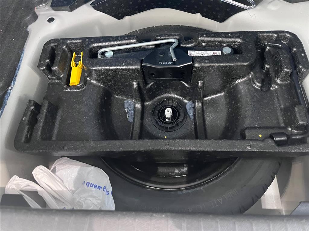 Peugeot-208-1.6 16V FLEX ALLURE AT6
