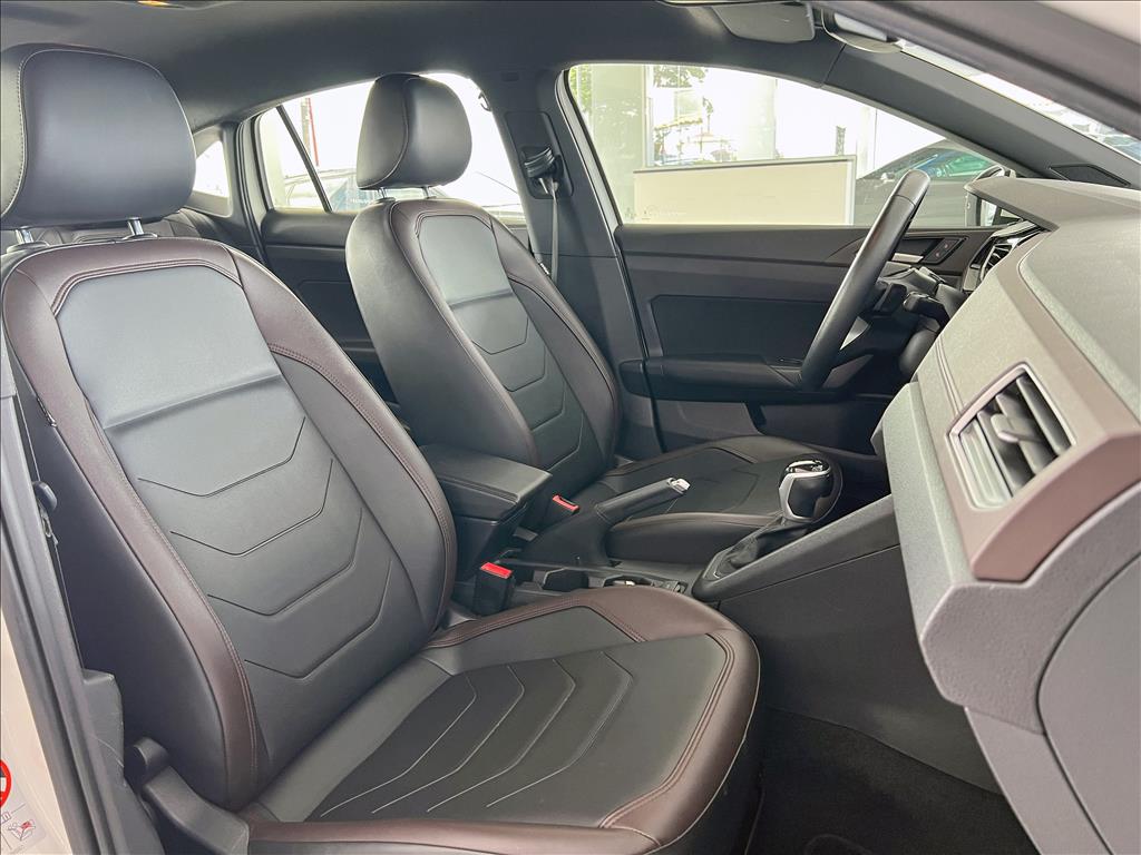 VIRTUS 1.0 200 TSI HIGHLINE AUTOMÁTICO18