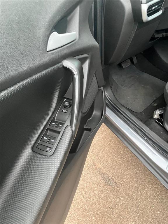 TRACKER 1.0 TURBO FLEX LTZ AUTOMÁTICO13