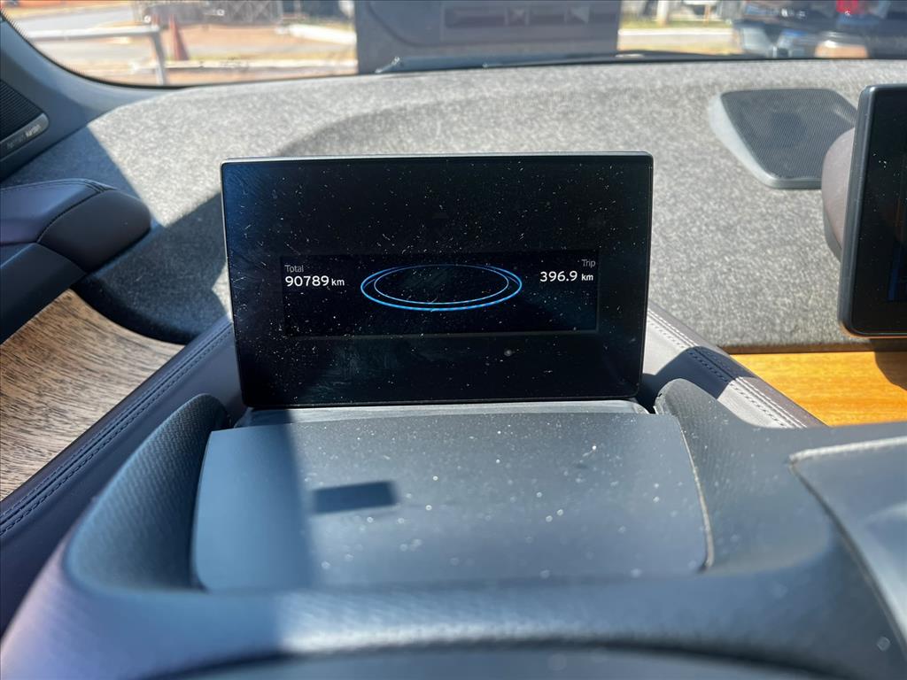 i3 0.6 HÍBRIDO REX 4P AUTOMÁTICO6
