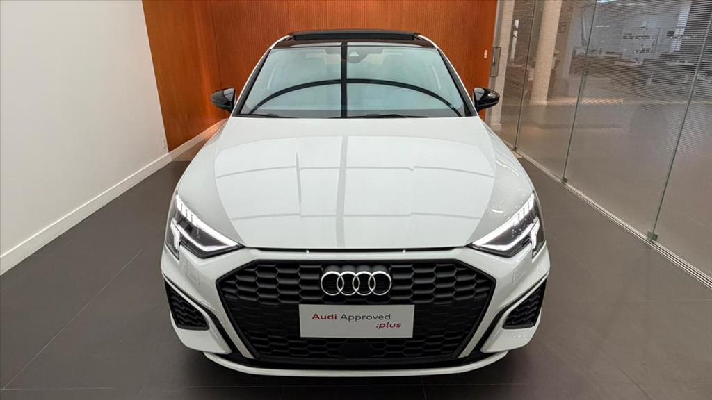 A3 2.0 40 TFSI MHEV SEDAN PERFORMANCE BLACK S-TRONIC1