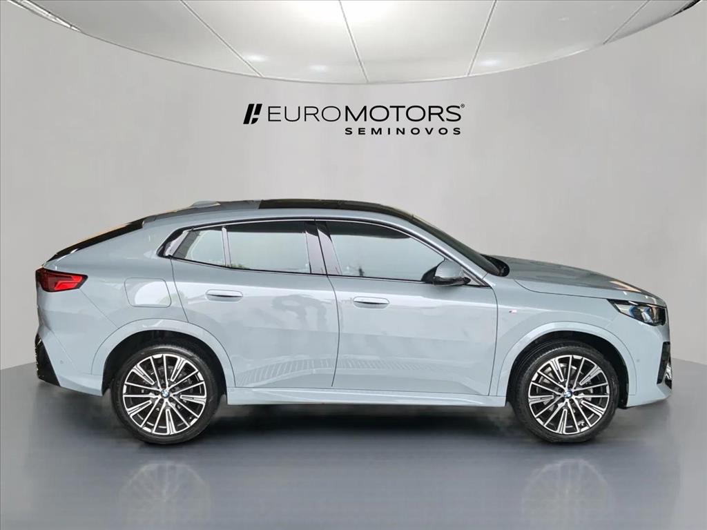 BMW-X2-2.0 TURBO GASOLINA XDRIVE20I M SPORT STEPTRONIC
