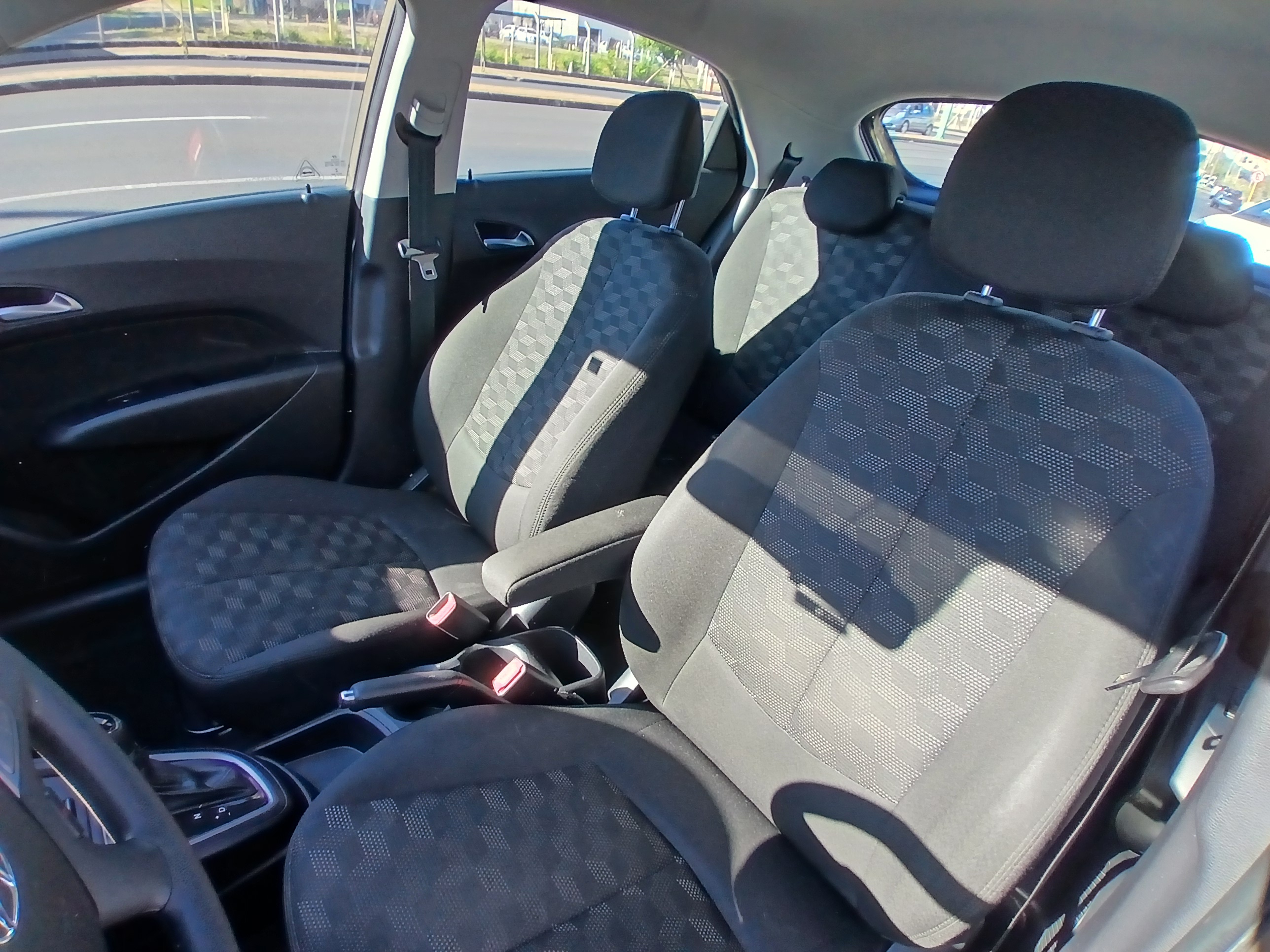 HB20 1.6 COMFORT PLUS 16V FLEX 4P AUTOMÁTICO8
