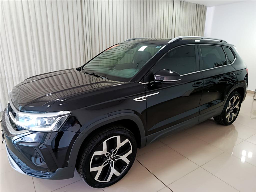 TAOS 1.4 250 TSI TOTAL FLEX HIGHLINE AUTOMÁTICO1