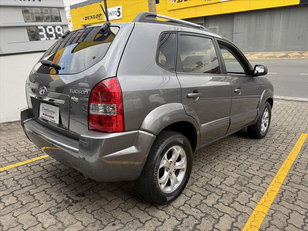Hyundai Tucson - 2.0 MPFI GLS 16V 143CV 2WD FLEX 4P AUTOMÁTICO